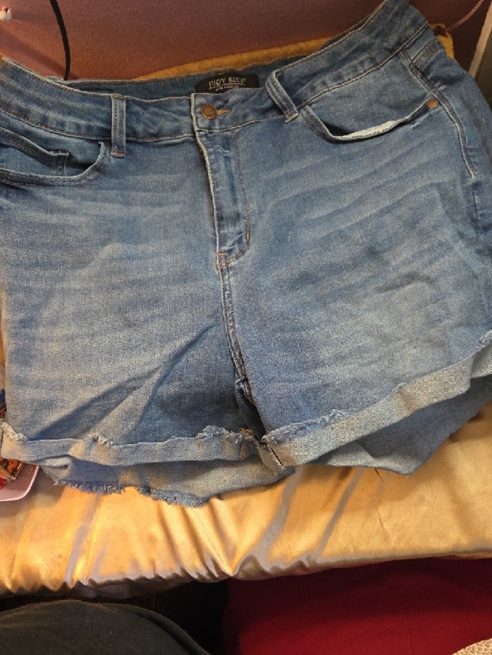 3 Judy Blue Womens  Blue Denim Jeans Shorts 2x - Picture 3 of 5